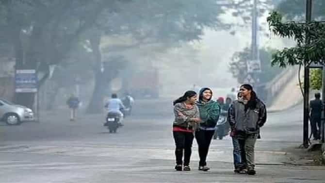 Nashik weather: उत्तर महाराष्ट्रात थंडीचा कडाका दिवाळीनंतरच; दक्षिण महाराष्ट्रात मात्र ऐन दिवाळीत धारानृत्य!