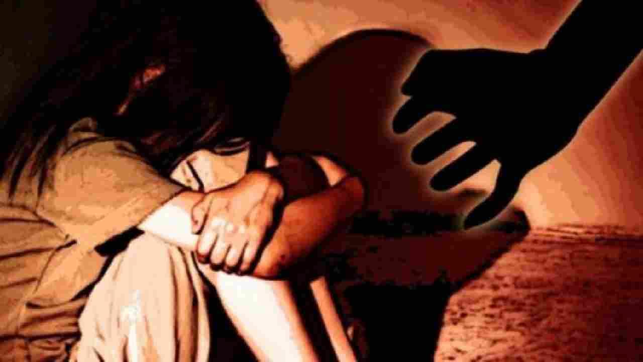राजस्थानमध्ये अल्पवयीन मुलीवर सामूहिक बलात्कार, तिघांविरोधात गुन्हा दाखल