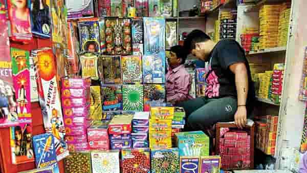 मिझोराममध्ये फटाके विक्रिला बंदी; फटाके आढळल्यास होणार मोठा आर्थिक दंड