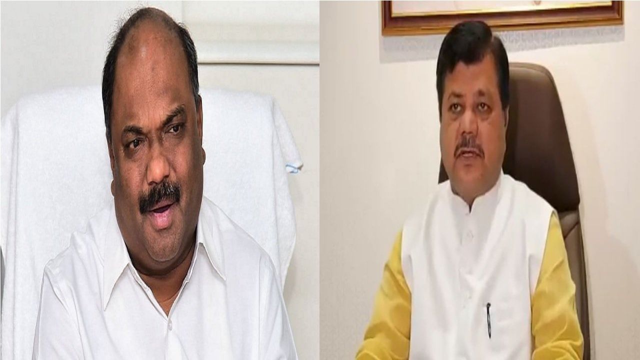 एसटीच्या सरकारमधील विलिनीकरणाची मागणी मुख्यमंत्री, आघाडीच्या वरिष्ठांकडे मांडणार; दरेकरांच्या भेटीनंतर परबांचं आश्वासन एसटीच्या सरकारमधील विलिनीकरणाची मागणी मुख्यमंत्री, आघाडीच्या वरिष्ठांकडे मांडणार; दरेकरांच्या भेटीनंतर परबांचं आश्वासन