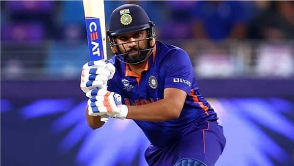 Rohit sharma : साऊथ आफ्रिकेच्या दौऱ्याआधी चिंता वाढवणारी बातमी, रोहित शर्माला दुखापत