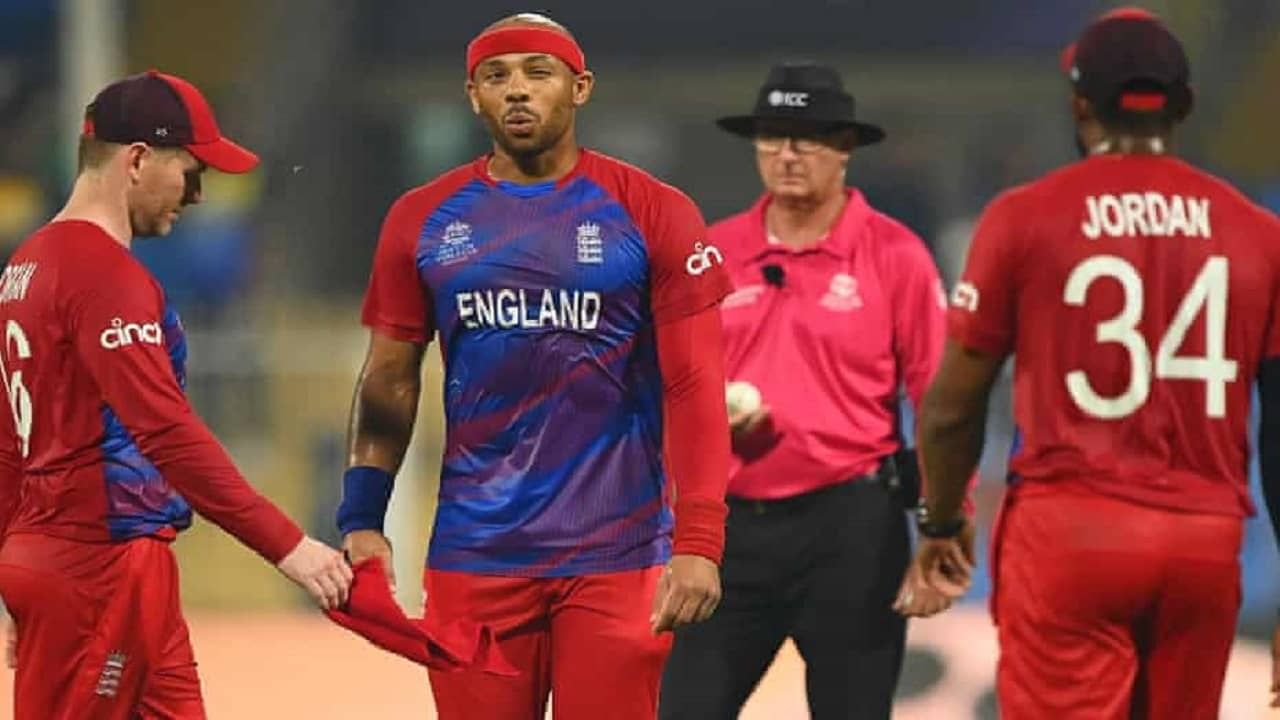 T20 World Cup 2021: इंग्लंडला सेमीफायनलमध्ये तर एन्ट्री मिळाली, पण महत्त्वाचा गोलंदाज स्पर्धेबाहेर