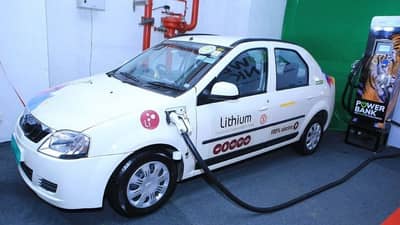 मुंबईत 3 नवे इलेक्ट्रिक व्हेईकल चार्जिंग स्टेशन, 3 महिन्यांसाठी विनामूल्य चार्जिंग सुविधा