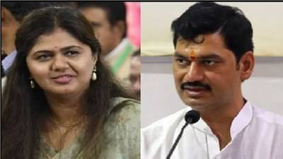 Beed : ऊसाची मोळी उचलली, वीट भट्टीवर काम केलं, केळीच्या पानावर जेवणाचा आस्वादही घेतला; गोपीनाथ मुंडेंच्या जयंती दिनी पंकजा आणि प्रीतम मुंडे थेट पालावर