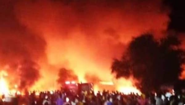 Sierra Leone Blast: इंधन टँकर विस्फोटात किमान 91 जणांचा मृत्यू; सिएरा लिओनमध्ये भयंकर अपघात
