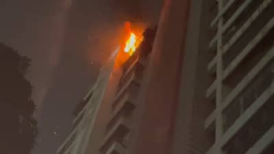 VIDEO | कांदिवलीतील हंसा हेरिटेजला भीषण आग, दोन जणांचा मृत्यू