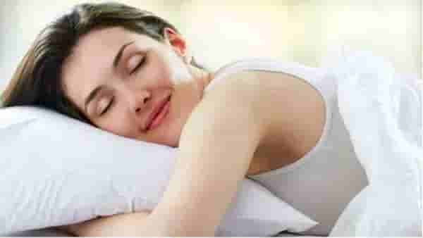 Health Tips : हे 5 पदार्थ तणाव आणि निद्रानाश टाळण्यासाठी फायदेशीर!