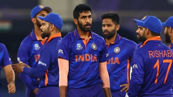 T20 World Cup 2021: टीम इंडियाच्या खराब कामगिरीमुळे निराश झालेल्या चाहत्यांना गौतम गंभीरचं आवाहन, म्हणाला...