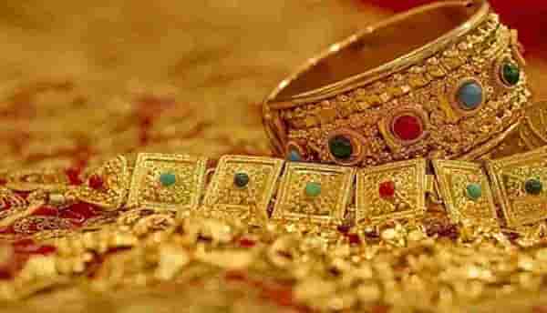 Gold price: सोन्याच्या किंमतीत मोठी घसरण; जाणून घ्या आजचा भाव