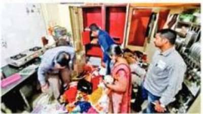 औरंगाबादेत 24 तासात डझनभर घरं फोडली, रात्र गस्तीवर आयुक्तांची नाराजी, ठाणेदार जबाबदार!