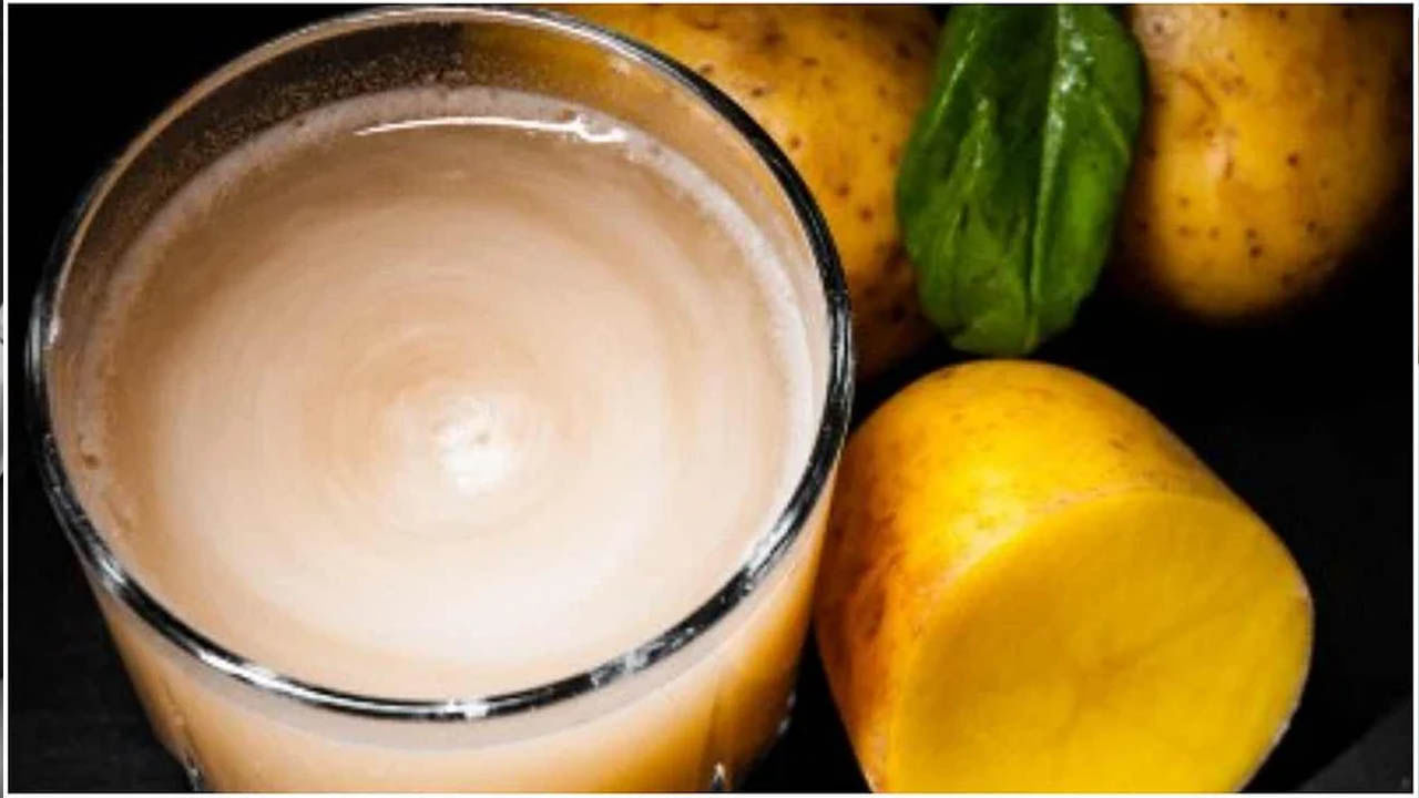 Potato Juice Benefits | बटाट्याच्या रसाचे अनेक आश्चर्यकारक आरोग्यदायी फायदे, जाणून घ्या...