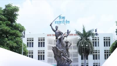 जळगाव जिल्हा बँकेच्या निवडणुकीत ट्विस्ट, भाजपची माघार महाविकास आघाडीपुढं नव्या पॅनेलचं आव्हान