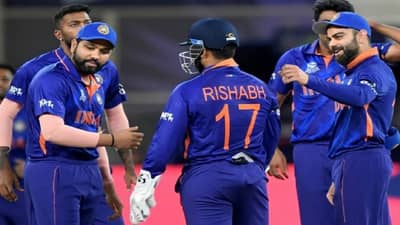 T20 World Cup: हा आहे भारत, हे आहे भारताचं क्रिकेटबद्दलचं प्रेम, नामिबीयाविरुद्धच्या सामन्यातील पंतचा तो VIDEO व्हायरल