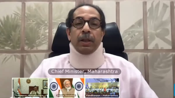 मुख्यमंत्री उद्धव ठाकरेंवर उद्या शस्त्रक्रिया, मान आणि मणक्याच्या आजारावर उपचार सुरु