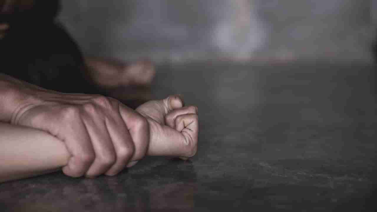 राजस्थानमध्ये लग्नाच्या बहाण्याने तरुणीवर 8 वर्षे बलात्कार, आरोपीविरुद्ध तक्रार दाखल