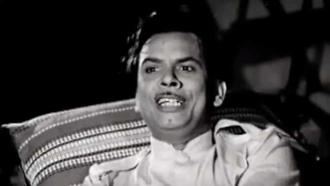 Birth Anniversary | कधीकाळी बस कंडक्टर म्हणून करायचे काम, ‘सर्वोत्कृष्ट विनोदवीर’ बनण्यामागे जॉनी वॉकर यांचा मोठा संघर्ष!