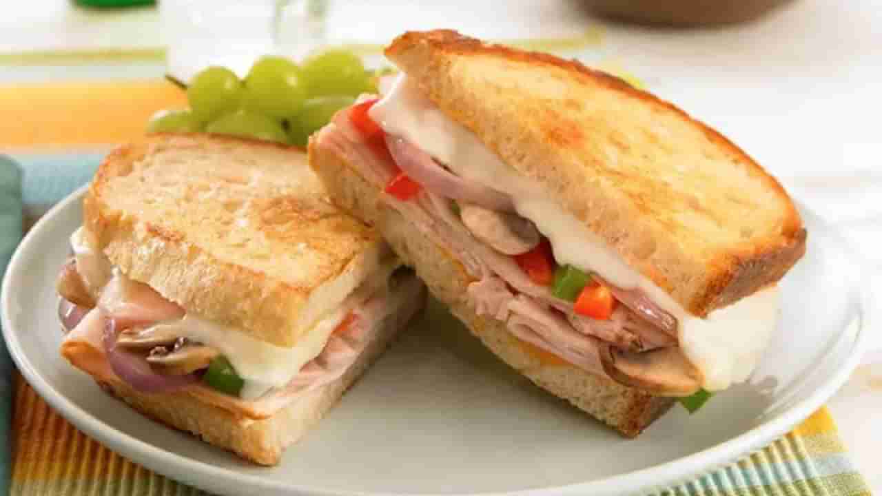 Sandwich Recipe : नाश्त्यामध्ये या निरोगी आणि स्वादिष्ट अ‍ॅवकाडो सँडविचचा समावेश करा, पाहा खास रेसिपी!