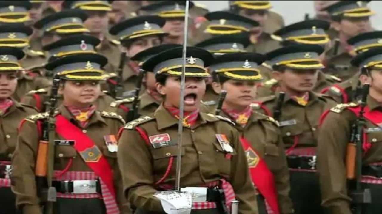 सर्व पात्र महिला सैन्य अधिकार्यांना कायमस्वरूपी आयोगाचा पर्याय 10 दिवसांत देणार- केंद्राचं सुप्रिम कोर्टाला आश्वासन