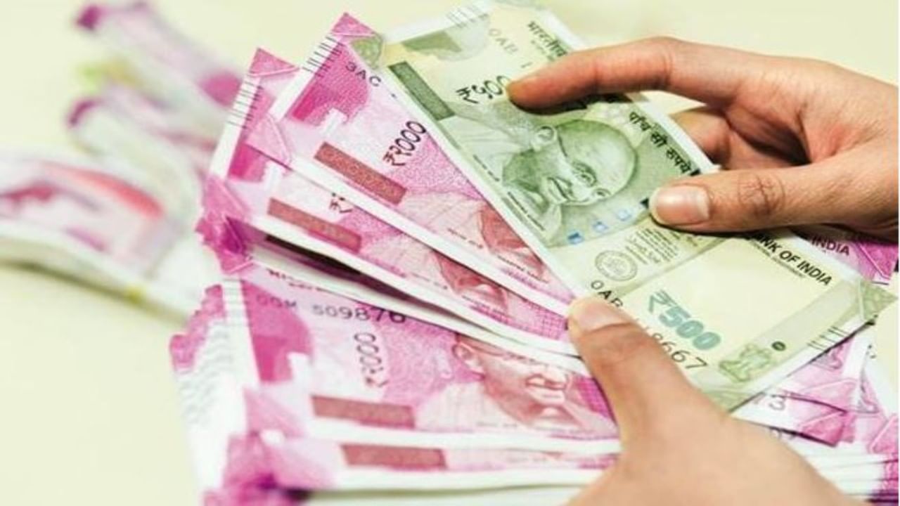 प्रादेशिक राजकीय पक्षांनीचा 55% निधी अज्ञात सोर्सेज कडून, एकूण 885.95 कोटी रुपये निधी गोळा