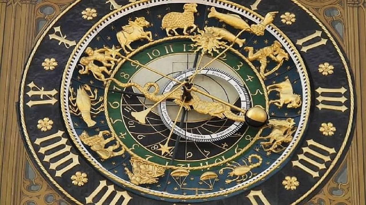 Horoscope Today 1 January 2022 | काय होणार या वर्षात ?  कसा असेल  वर्ष 2022 चा पहिला दिवस? , जाणून घ्या इत्यंभूत माहिती