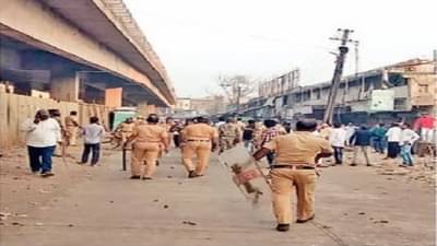 मालेगाव भीषण शांत, माथेफिरूंनी तीन पोलीस अधिकाऱ्यांवर प्राणघातक हल्ला केल्याचे समोर, संशयितांची धरपकड