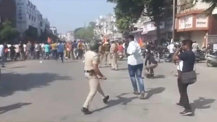 अमरावती हिंसाचार प्रकरण : शहरात आज शांतता अमरावती हिंसाचार प्रकरण : शहरात आज शांतता