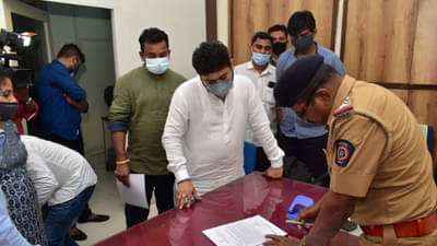 कंगना रणावत विरोधात मुंबईत तक्रार दाखल, काँग्रेस नेत्याकडून अटकेची मागणी