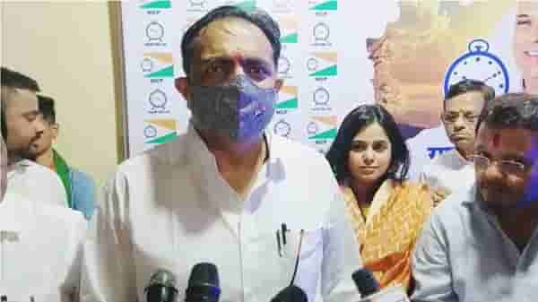पप्पू कलानींच्या पक्षप्रवेशाने राष्ट्रवादीची ताकद वाढली, महिन्याभरात जयंत पाटील दुसऱ्यांदा भेटीला!