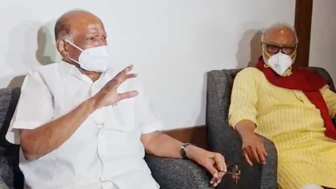 शरद पवारांना शिक्षण खातं अवघड जागेचं दुखणं का वाटलं?, चव्हाणांना का म्हणाले या खात्यातून सुटका करा?; असा किस्सा जो कुणालाच माहीत नाही