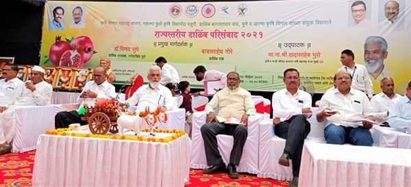 शेतकऱ्यांसाठी विशेष टास्क फोर्स, 1 हजार प्रकल्पांना देणार मान्यता, कृषिमंत्री भुसे यांची नाशिकमध्ये घोषणा; असा होणार फायदा