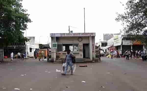 पुणे बाजार समितीमध्ये आता एकरकमी पार्कींग शुल्क, बंदचा निर्णय मागे