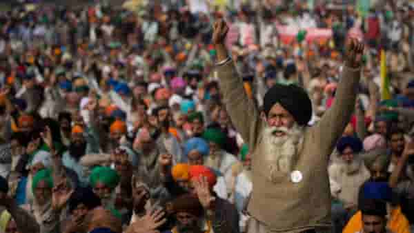 Farmers Protest Called off : दिल्लीच्या सीमेवरील शेतकऱ्यांचं आंदोलन स्थगित, 15 जानेवारीला पुन्हा बैठक