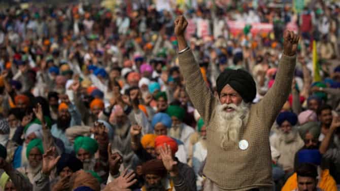 Farmers Protest Called off : दिल्लीच्या सीमेवरील शेतकऱ्यांचं आंदोलन स्थगित, 15 जानेवारीला पुन्हा बैठक