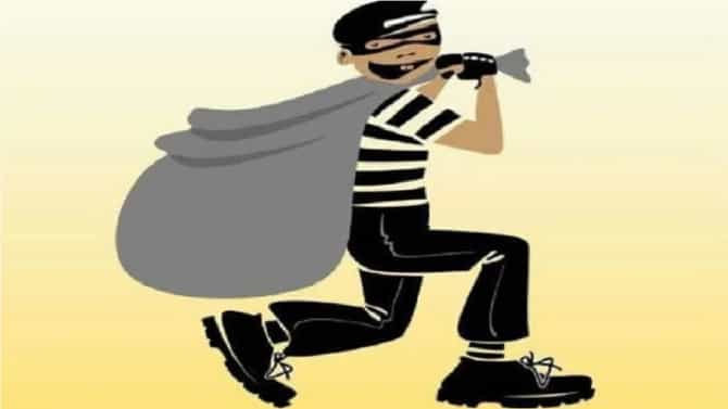 दरोड्यात दीड कोटी लुटले, चाकू, खेळण्यातील पिस्तुलाचा वापर, चंद्रपुरात 4 दरोडेखोरांना अखेर बेड्या
