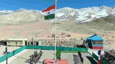 भारतीय लष्कराने 15000 फूट उंचावर फडकावला 76 फूट उंच राष्ट्रध्वज, ट्विटरवर व्हिडीओ शेअर