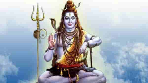 Mahadev | भोळ्याशंकराला प्रसन्न करायचंय, सोमवारी दुधाचे हे 4 उपाय करा