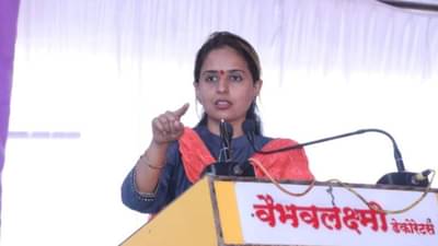 नाचता येईना, अंगण वाकडं अशी सरकारची अवस्था, प्रीतम मुंडेंची टीका, ओबीसी आरक्षणावरुन घणाघात