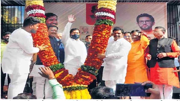 Aurangabad: एकाच रस्त्याचं चौथ्यांदा भूमीपूजन, आघाडी मुंबईत, कुरघोडी गल्लीत, काय आहे रस्त्याचं राजकारण?