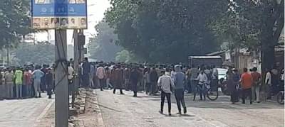 नाशिककरांच्या सहनशीलतेचा अंत, मारेकऱ्यांना अटक करा म्हणत संतापलेले नागरिक रस्त्यावर!