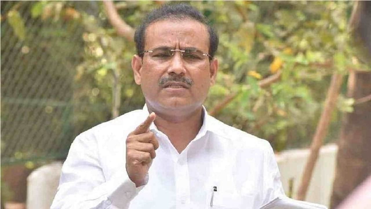 पहिली ते सातवीचे वर्ग सुरु होणार, आरोग्य विभागाची परवानगी, राजेश टोपेंची माहिती पहिली ते सातवीचे वर्ग सुरु होणार, आरोग्य विभागाची परवानगी, राजेश टोपेंची माहिती