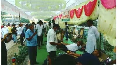 अकोल्यात शेतकरी जागर मंचच्या वतीने रक्त यज्ञ! शंभराहून अधिक शेतकरी पुत्रांचे रक्तदान!