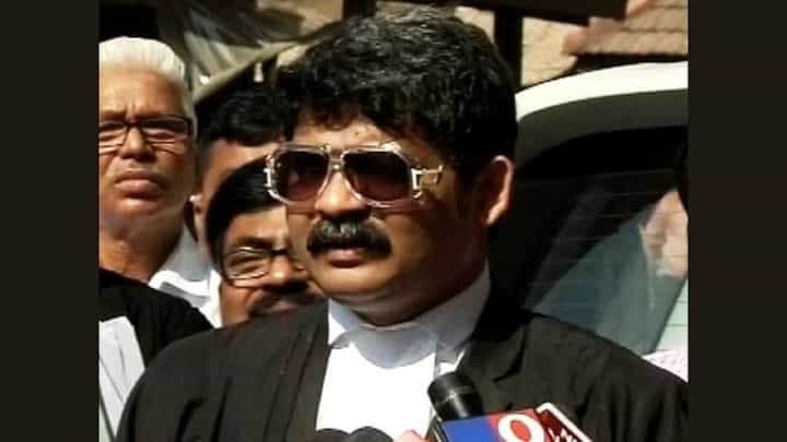 खोत-पडळकरांना महाराष्ट्रातील एसटी कामगार 'आझाद' करत आहे : गुणरत्न सदावर्ते खोत-पडळकरांना महाराष्ट्रातील एसटी कामगार 'आझाद' करत आहे : गुणरत्न सदावर्ते