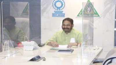 केंद्राचा वीज क्षेत्राच्या खासगीकरणाचा डाव हाणून पाडा, ऊर्जामंत्री नितीन राऊतांचा हल्लाबोल