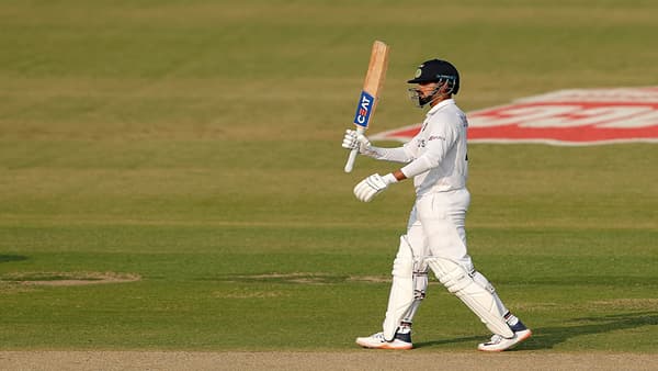 Ind vs NZ, Live 1st Test, Day 2 Score : न्यूझीलंडकडून धमाकेदार खेळ, 57 षटकांत 129 धावा