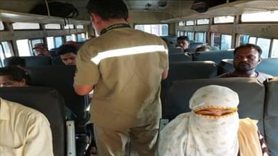 Video नागपुरात लेखी हमीपत्र न मिळाल्यानं खासगी बस परतल्या, बसची तोडफोड झाल्यास एसटी मंडळाचा जबाबदारी घेण्यास नकार