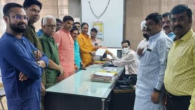 विज तोडणीचा शॅाक शेतकऱ्यांना नाही परवडणार, सांगलीत मोर्चा तर औरंगाबादमध्ये आयुक्तांना निवेदन