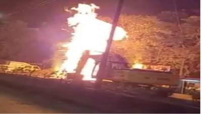 बिबेवाडी परिसरात MNG लाईनला मोठी आग ; पण नगरसेविकेच्या सतर्कतेमुळे अनर्थ टाळला