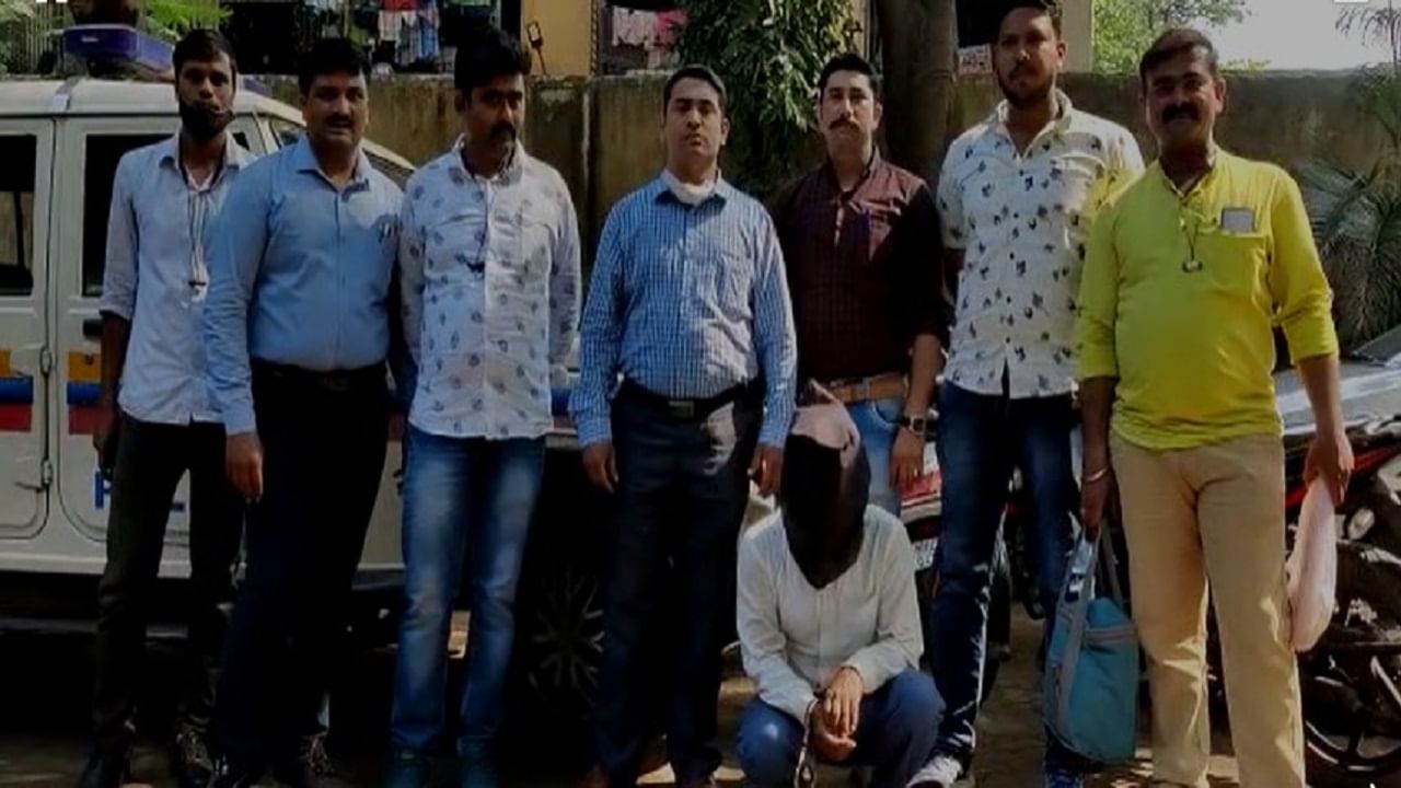 मुंबईत 15 कोटी रुपयांची व्हेल माशांची उलटी जप्त, आरे पोलिसांनी केली कारवाई