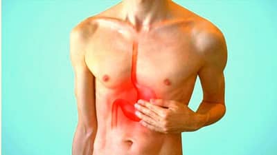 अॅसिड रिफ्लक्स ही काही किरकोळ गॅस समस्या नाही, ही लक्षणे दिसल्यास दुर्लक्ष करु नका