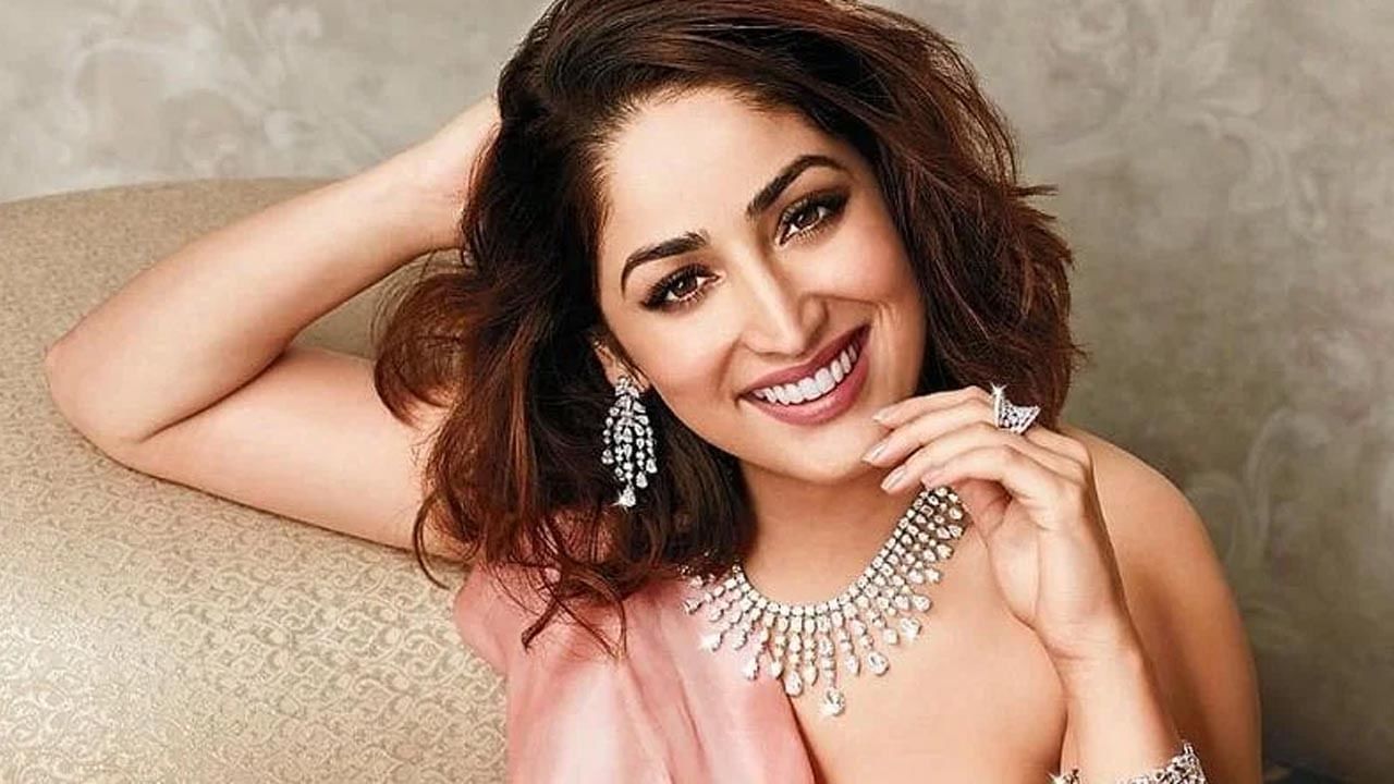 Happy Birthday Yami Gautam बनायचं होतं Ias अधिकारी शिक्षण घेतलं वकिलीचं अन् करिअर म्हणून